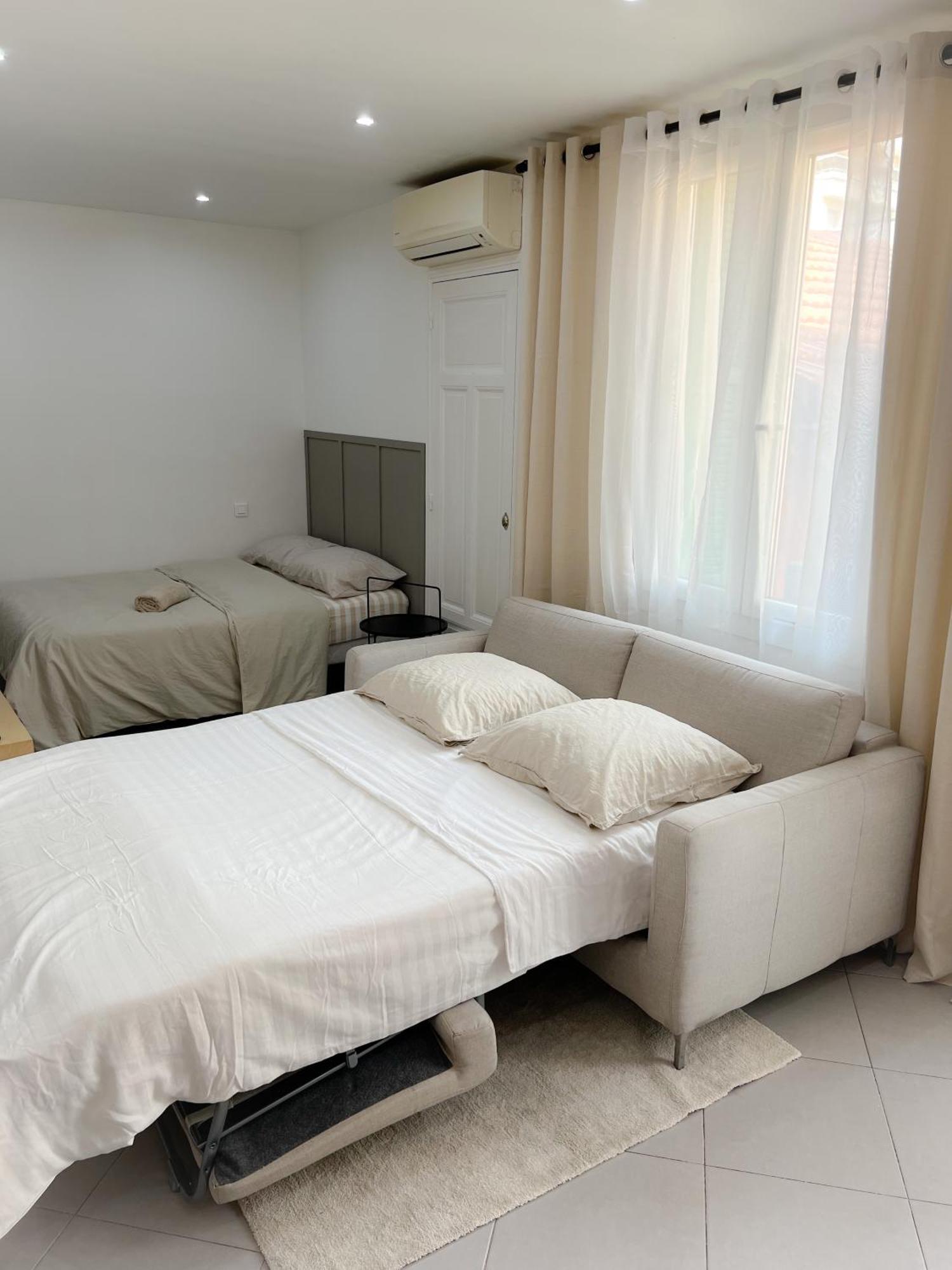 Republique Apartment Nice Luaran gambar